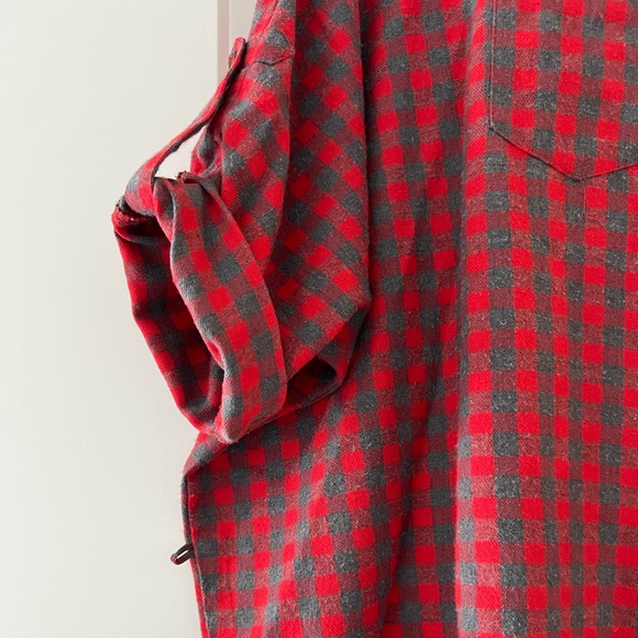 Easel Gray and Red Flannel Top - Picture 8 of 8